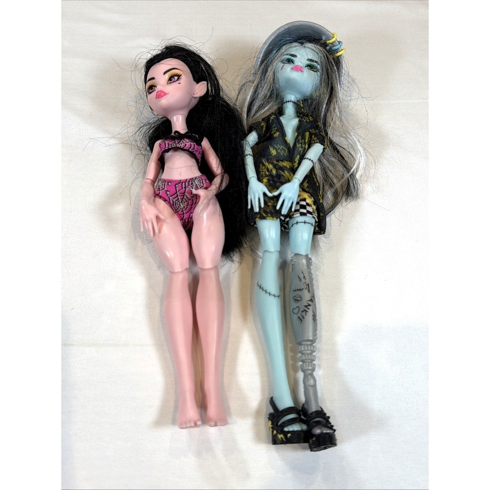 Mattel Monster High Dolls Lot Frankie Stein & Draculaura 10" Mattel w/‎ Clothes